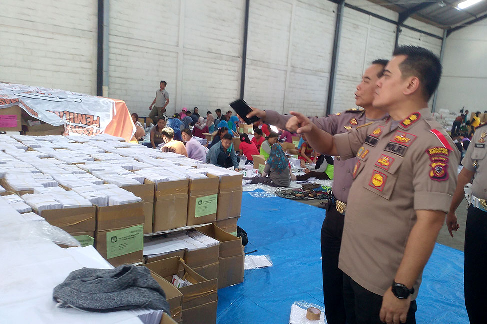 Logistik Pemilu Cirebon Juan