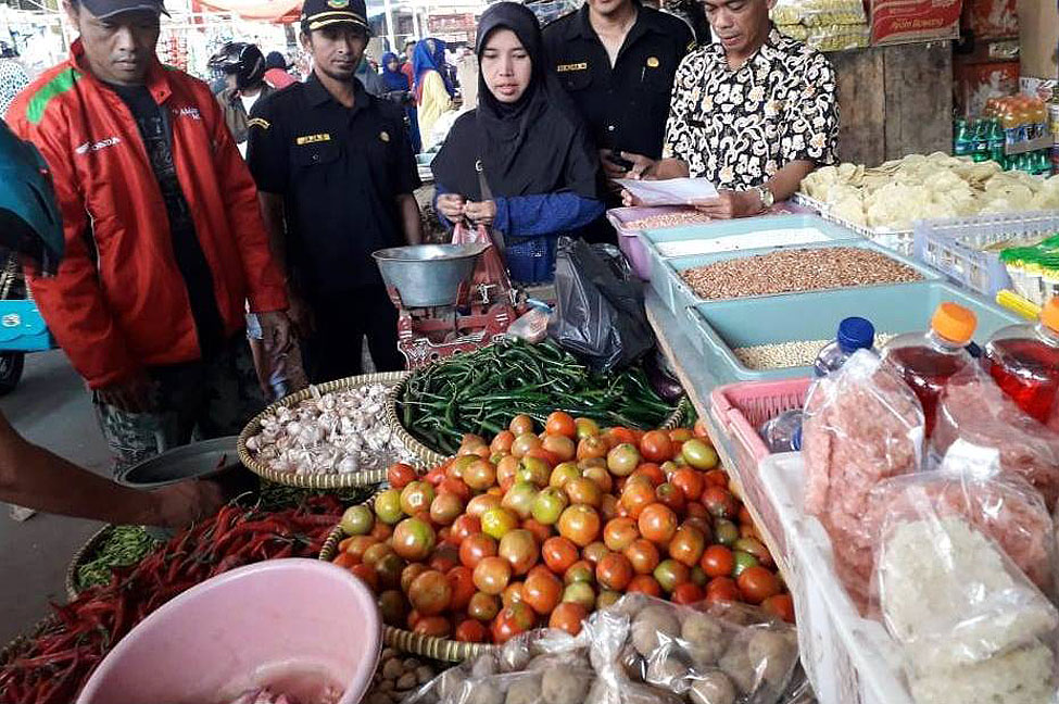 05072019-Pantauan Pasar Harga Cabai Kuningan Andri (1)