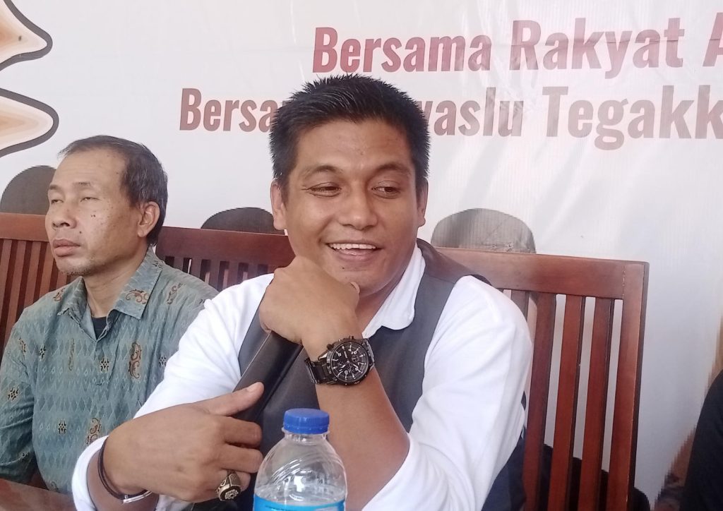 Caption : Ketua Bawaslu Kabupaten Cirebon, Saddarudin Parapat. Foto : Joni